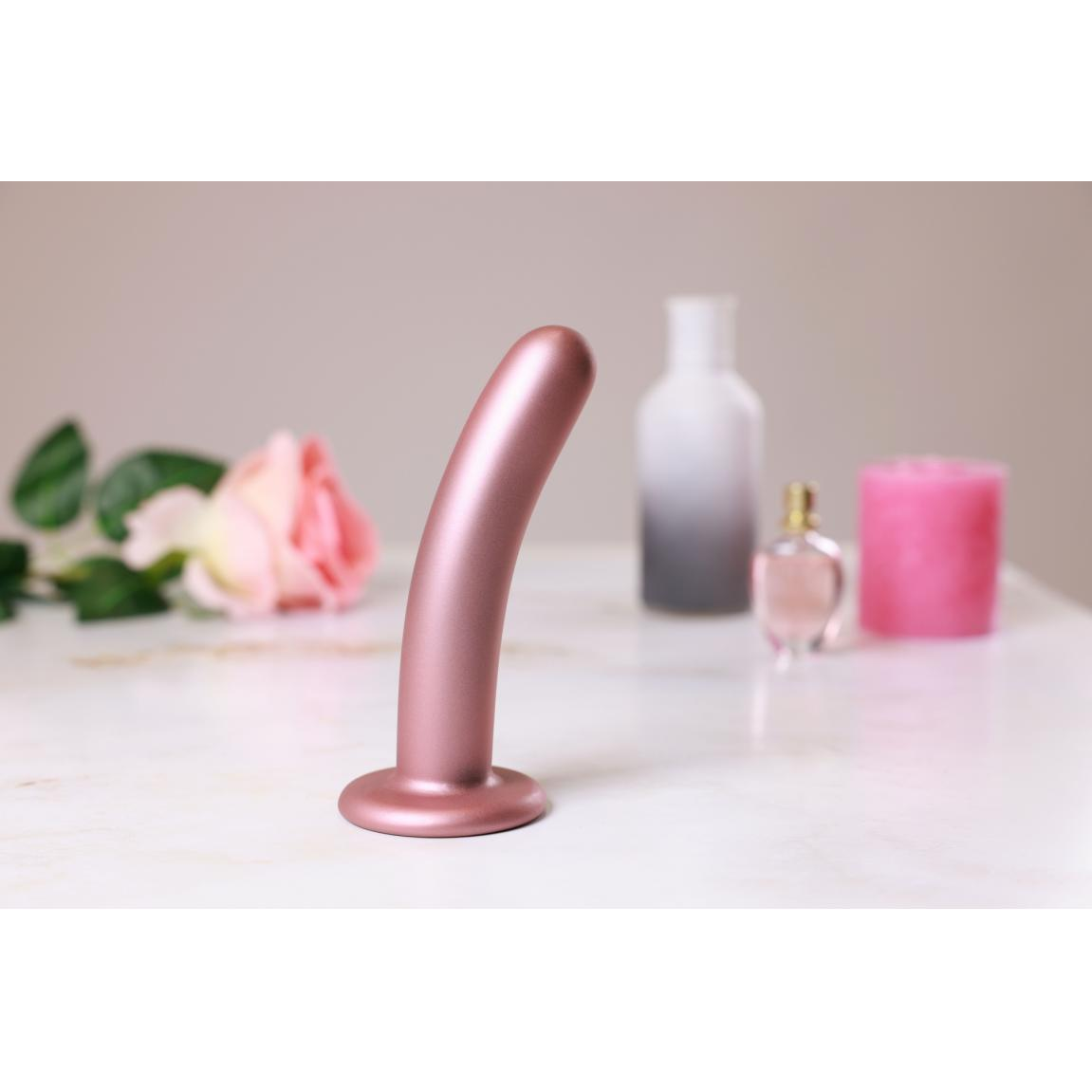 Купить розовый фаллоимитатор smooth g-spot - 15 см. Image